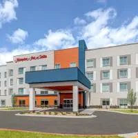 Hampton Inn & Suites by Hilton Little Rock Airport โรงแรมในลิตเติลร็อค