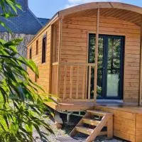 LES ROULOTTES DU MOULIN, hotel en Confort