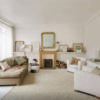 AVAILABLE AND SECURE - Luxuous 4 rooms apartment in Marais