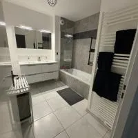 Appartement luxueux à 4 minutes de l'aéroport de genève, hotel di Ferney-Voltaire