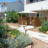 Lovelysuite Šibenik, מלון בשיבניק