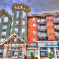 Snowshoe Mountain Retreat! Ski in and Out!, hotel a Snowshoe