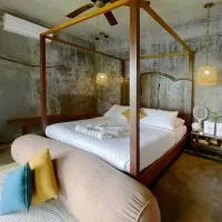 Gubat में, होटल Baia Nest Villa MALASUGI Room within Self-Service Villa Near the Beach, Pet Friendly with a Fee