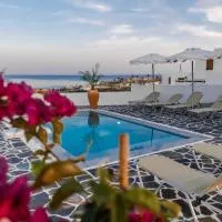 Ciel Blue Villas with Private Pools, хотел в Киотари