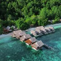 Gibran Dive Guest House, hotel v destinaci Kri