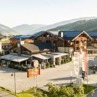 Hotel Matteo, hotel u Flachauu