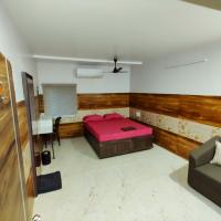 Central Home, hotel poblíž Letiště Rajahmundry - RJA, Godāvari