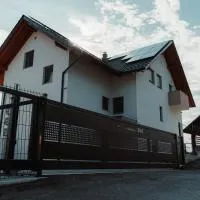 Apartmaji Laznik, hotel u gradu 'Ljubno'