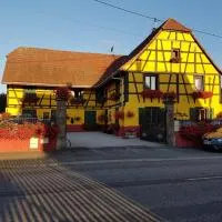 Appartement 6 personnes dans maison alsacienne, хотел в Andolsheim