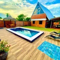 Cabaña Premium Ñakurutu de La Mala Junta, hotel i Atyrá