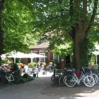 Klosterschänke Hude Hotel Ferienwohnungen Restaurant Café, hotel em Hude