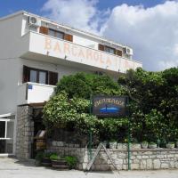 Apartments Barcarola, hotel v destinaci Pag