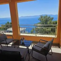 Apartments Martina, hotel in Prizba