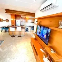 Seaside appartment with private pool, hotel v destinaci Tamaris