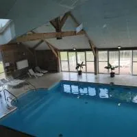 Les Portes d'honfleur – hotel w mieście Boulleville