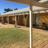Carnarvon Caravan Park, hotel i Carnarvon