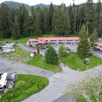 Pioneer Inn by the River, отель рядом с аэропортом Port Hardy Airport - YZT в городе Порт-Харди