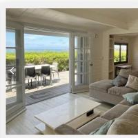 Sublime villa f4 sea view, hotel poblíž Letiště Nouméa Magenta - GEA, Nouméa