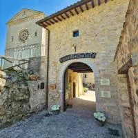 Abbazia dei Santi Felice e Mauro, хотел в Castel San Felice