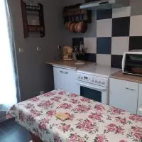 A la maison, viešbutis mieste La Chaussée-sur-Marne