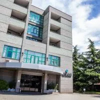 Hotel Glis, хотел в Сан Мауро Торинезе