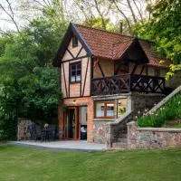 Domek Apartament w Skarpie Łutynowo, hotel a Łutynowo