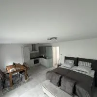 Capri Appartement, hotel a Heßdorf