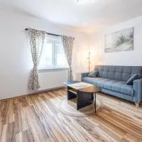 AT Bandurskiego Nowoczesny Apartament Darmowy Parking blisko Centrum، فندق في شتتين