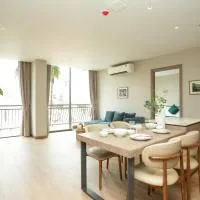 XÔI Lumi Suites West Lake، فندق في هانوي