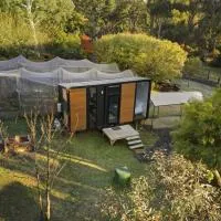 Longmore Retreat by Tiny Away, Hotel in Daylesford
