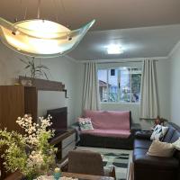 Casa em condomínio, hotel perto de Aeroporto de Joinville - Lauro Carneiro de Loyola  - JOI, Joinville