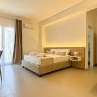 Tevergad Premium Rooms، فندق في تيراسيني