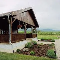 Tekeres-patak Fogadó, hotel din Abasár
