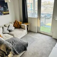Stylish Marina Apartment with Stunning Views, ξενοδοχείο σε Portishead