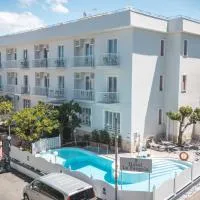 Hotel La Pergola, ξενοδοχείο σε Sant'Agnello