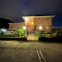 Martina house, hotel v destinácii Camporosso