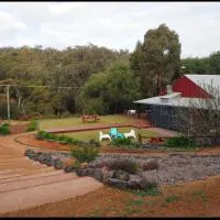 Wellington Forest Cottages & Bar，Wellington Mills的飯店