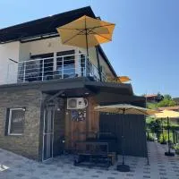 Velestovo Panorama House、Velestovoのホテル