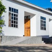 Pundamilia Private rooms, hotel a Kikuyu