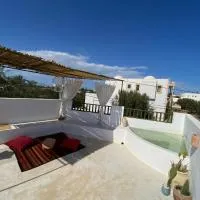 Djerba houch, hotell i El Mây