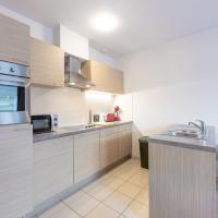 Apartment with terrace in Ostend, cleaning included, hotel poblíž Mezinárodní letiště Ostend-Bruggy - OST, Ostende