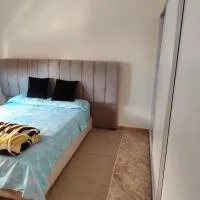 Arui airport apartementen, hotel in Monte ʼArrouit