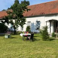 Ferienwohnung im Grünen, hotel en Heidesee