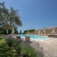Le Château de la Baude, hotel a Villedieu
