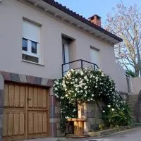 Villa Adelina، فندق في Heres