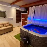 My Summerhouse with jacuzzi, hotel em Kremasti