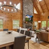 Trails End-Sauna, Hot Tub, FirePit, Arcade, Luxury, hotel a Logan