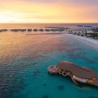 Centara Grand Lagoon Maldives - Free Round Trip Speedboat when stay 4 nights or more between 17 April - 15 October 2026, Hotel in Nord-Malé-Atoll