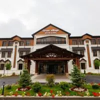 Green Village HOTEL & SPA, отель в городе Sis