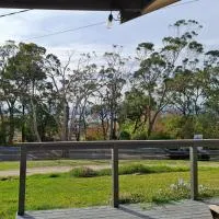 Set amongst the treetops of Arthurs Seat โรงแรมในArthurs Seat